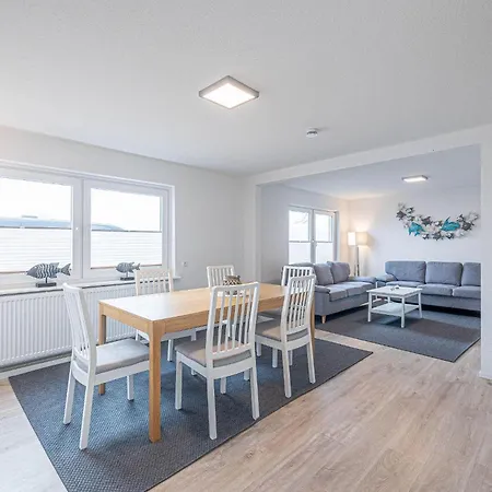 Englers-huus-achtern-diek * Nordstrand